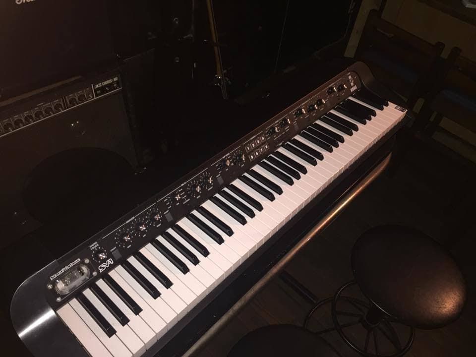 Keyboard KORG SV1 73鍵｜茨城 龍ヶ崎｜CR5BAR